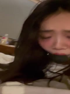 调教小母狗，凌辱调教后入怼着虐操小逼